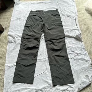 Columbia dark gray zip off pants size 34×32